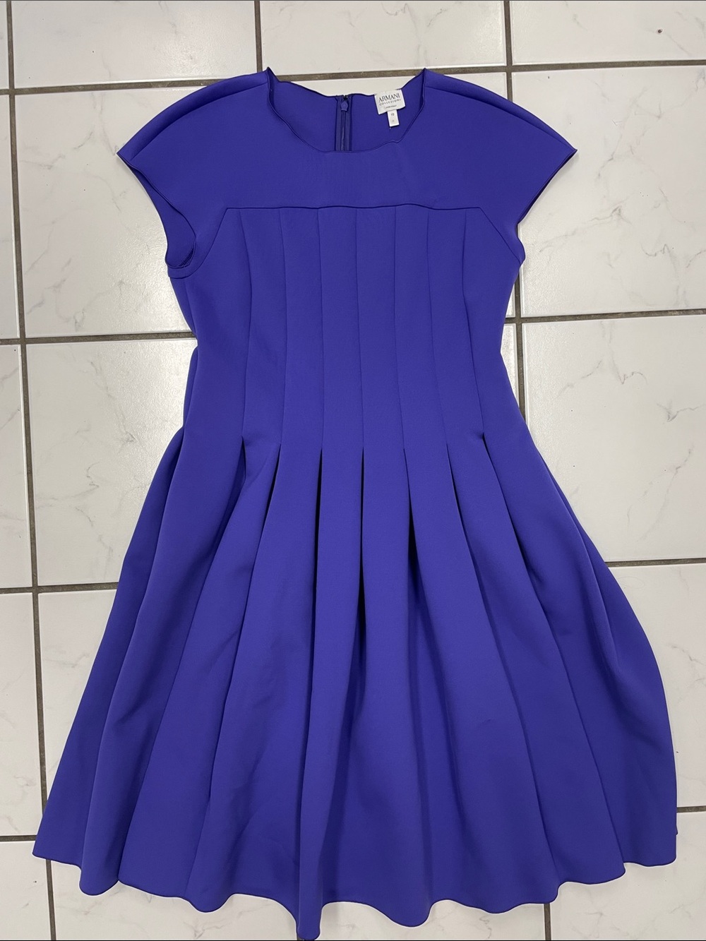 Armani Collezioni Women’s Pleated Cap-Sleeve A-line Dress in Purple Size 10